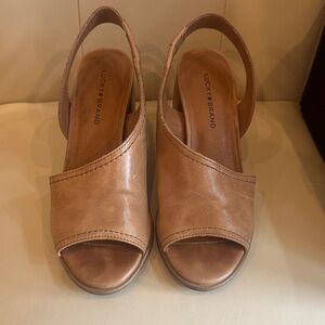 Lucky Brand Tan Women's Sandals